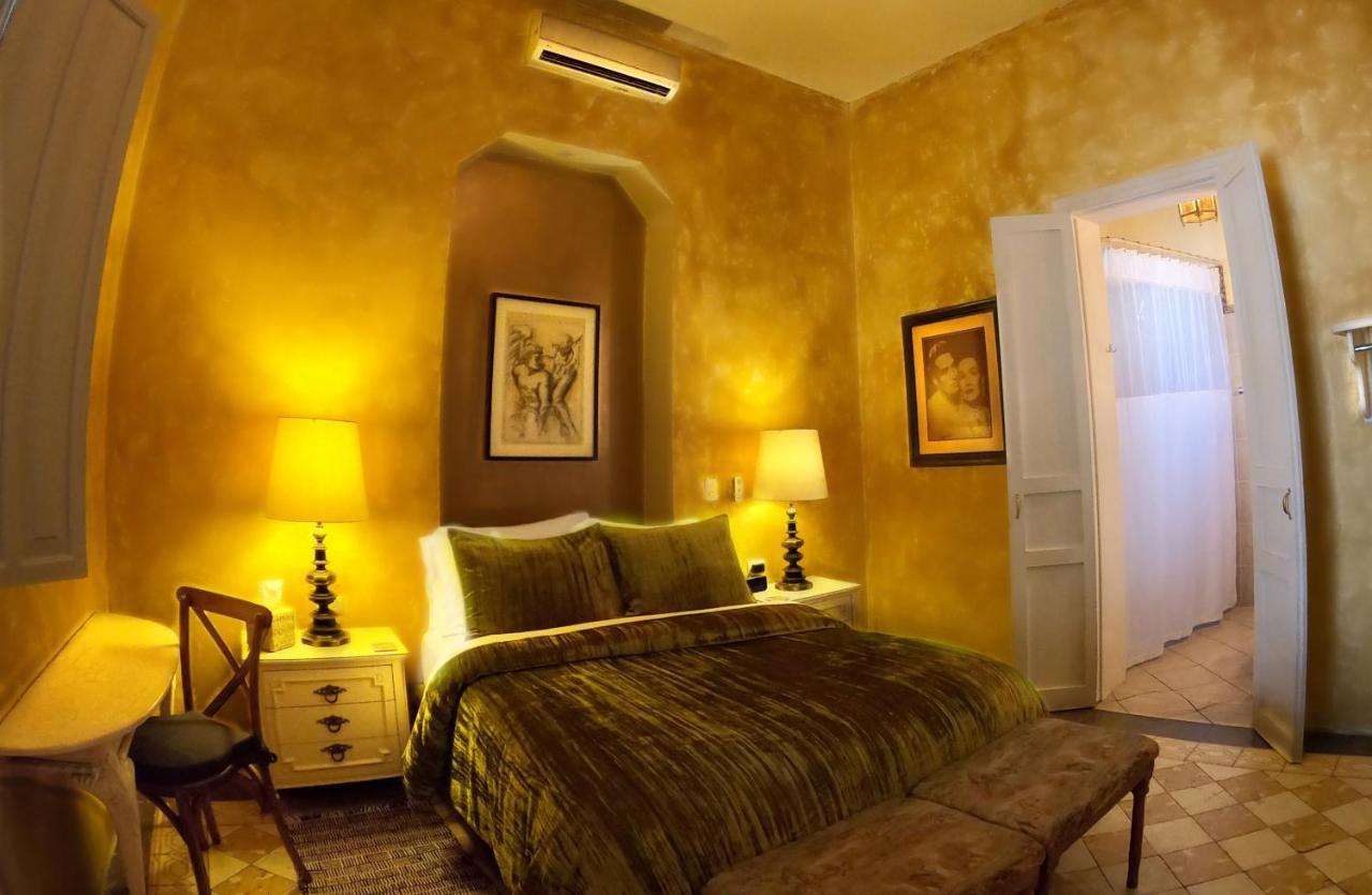 غوادالاجارا La Perla Hotel Boutique B&B المظهر الخارجي الصورة