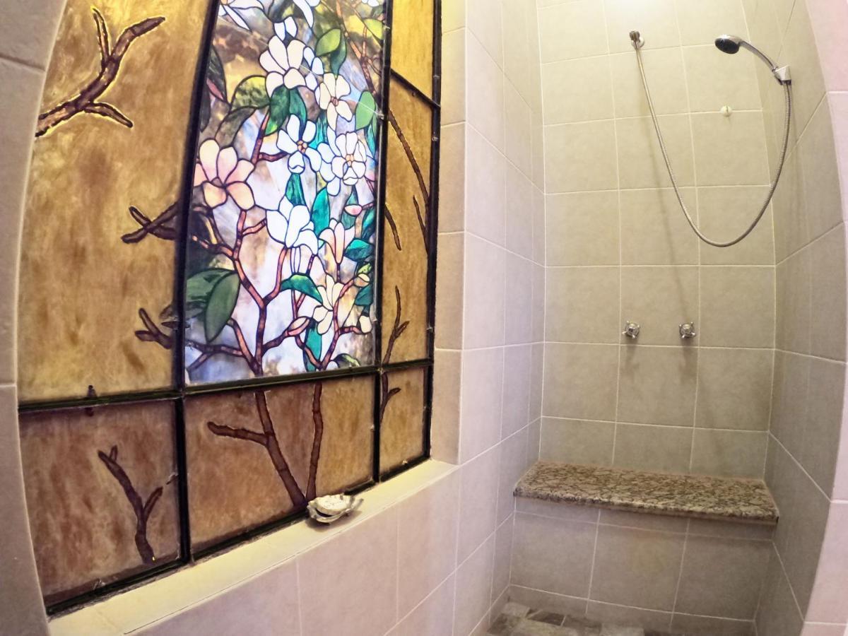 غوادالاجارا La Perla Hotel Boutique B&B المظهر الخارجي الصورة