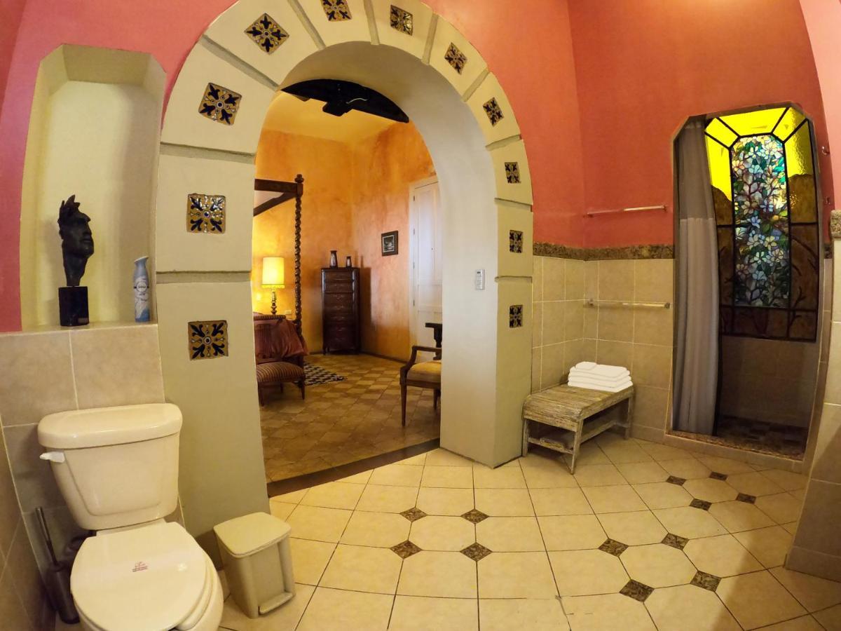 غوادالاجارا La Perla Hotel Boutique B&B المظهر الخارجي الصورة