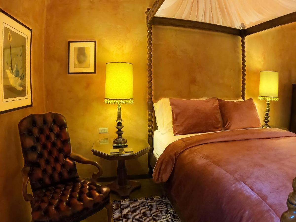 غوادالاجارا La Perla Hotel Boutique B&B المظهر الخارجي الصورة